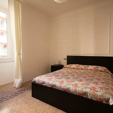 Italia121 Apartment *