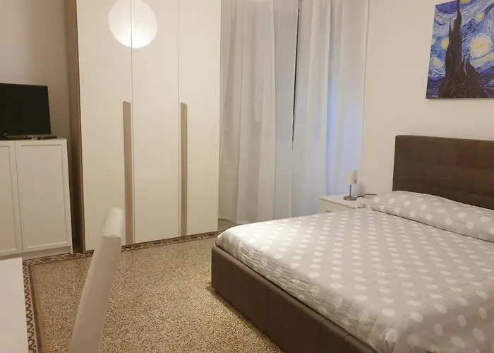 Italia121 Апартаменты *