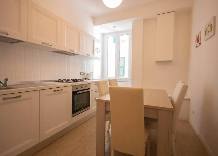 Апартаменты Italia121