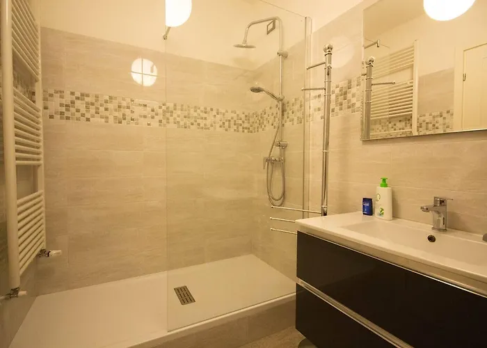 Апартаменты Italia121 *