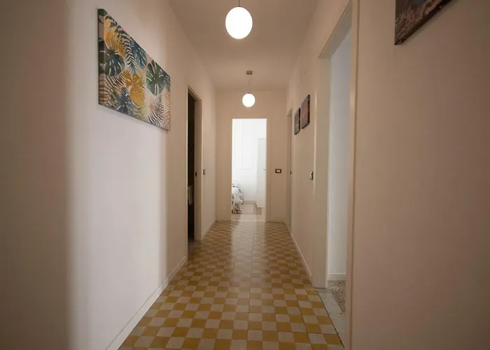 Апартаменты Italia121